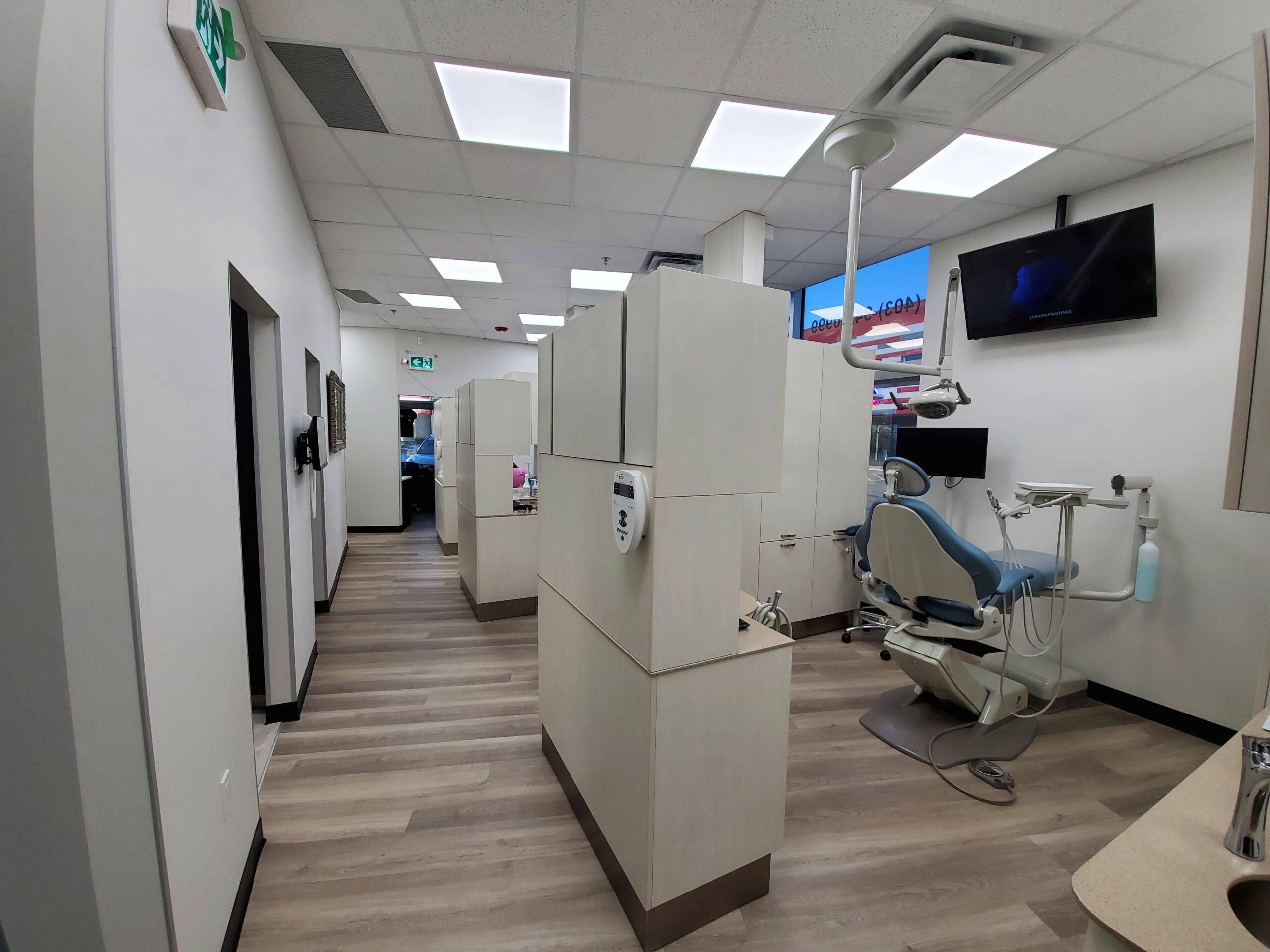 Patient Treatment Area at Kingspointe Dental Centre